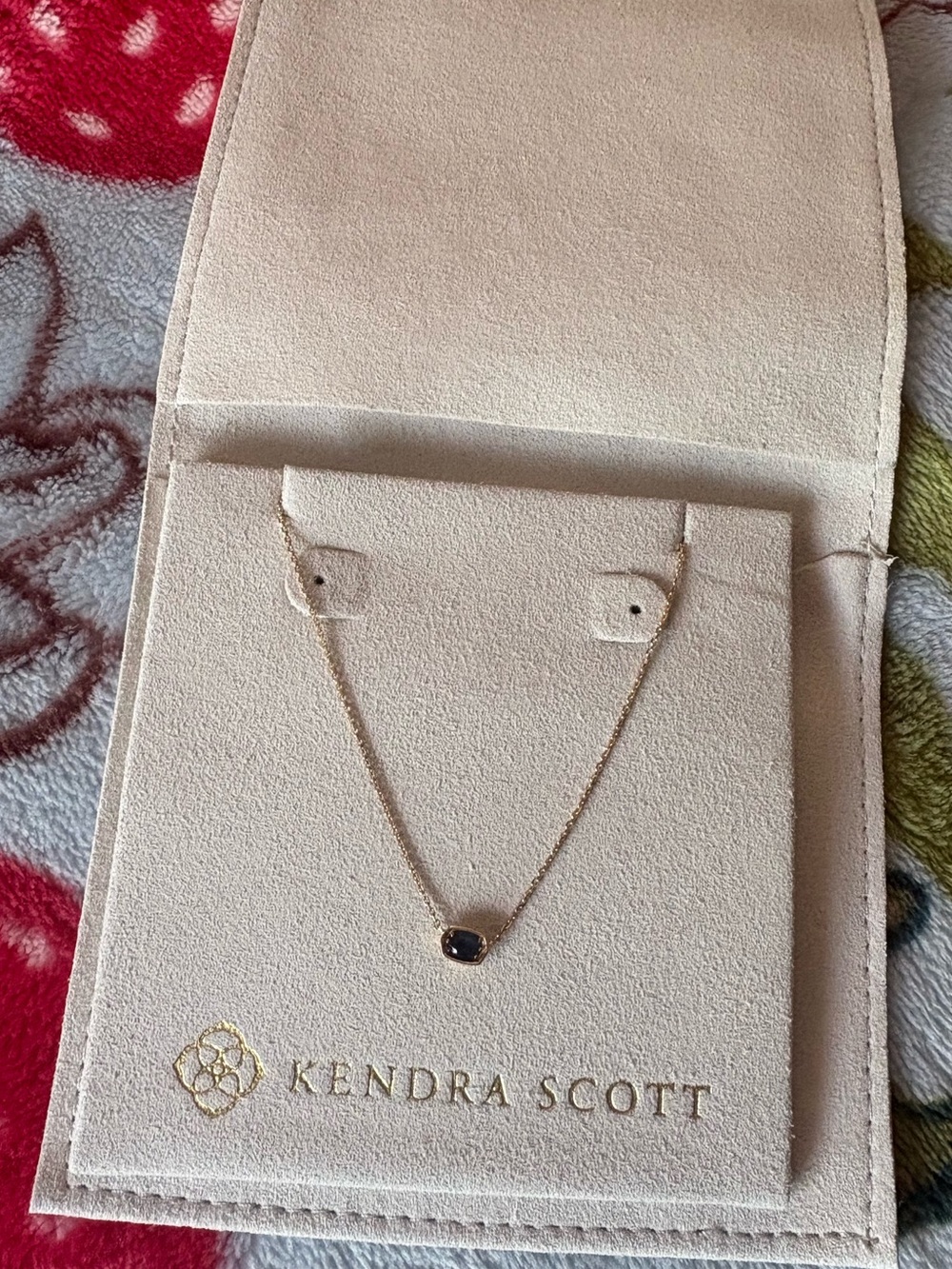 Kendra Scott Marisa 14k Yellow Gold September Oval Solitaire Pendant